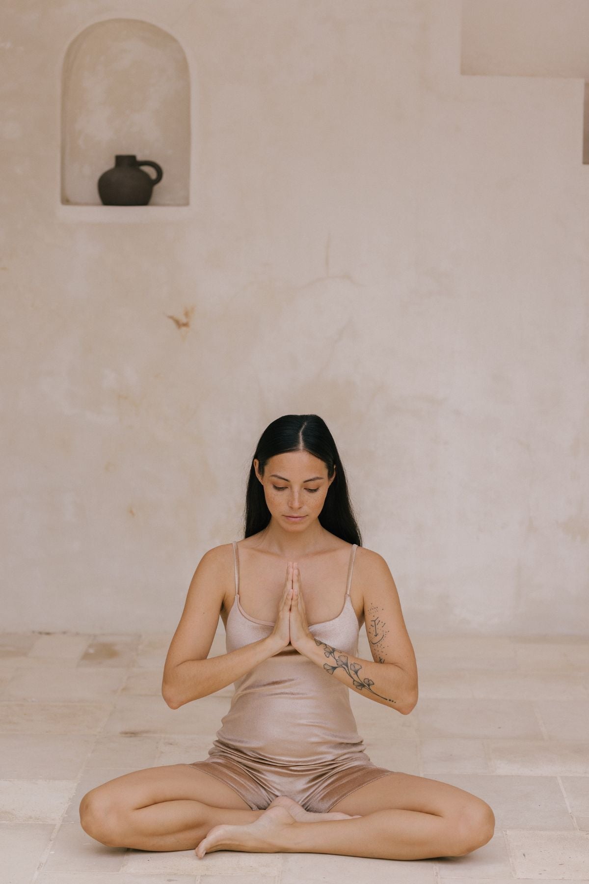 Essential Fashion for Your Next Yoga Retreat: Style Meets Comfort