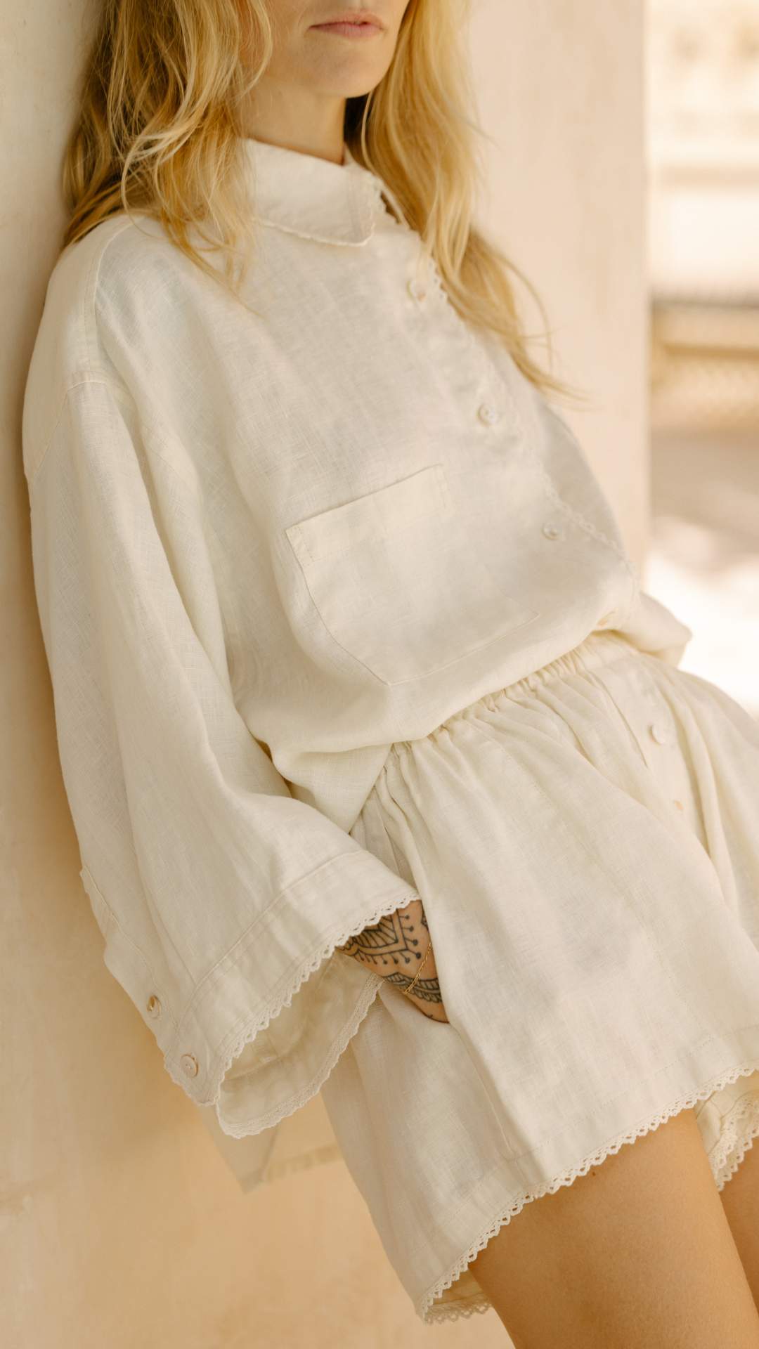 Linen as Living Medicine: The Quiet Healing of Wearing Natural Fabric Every Day