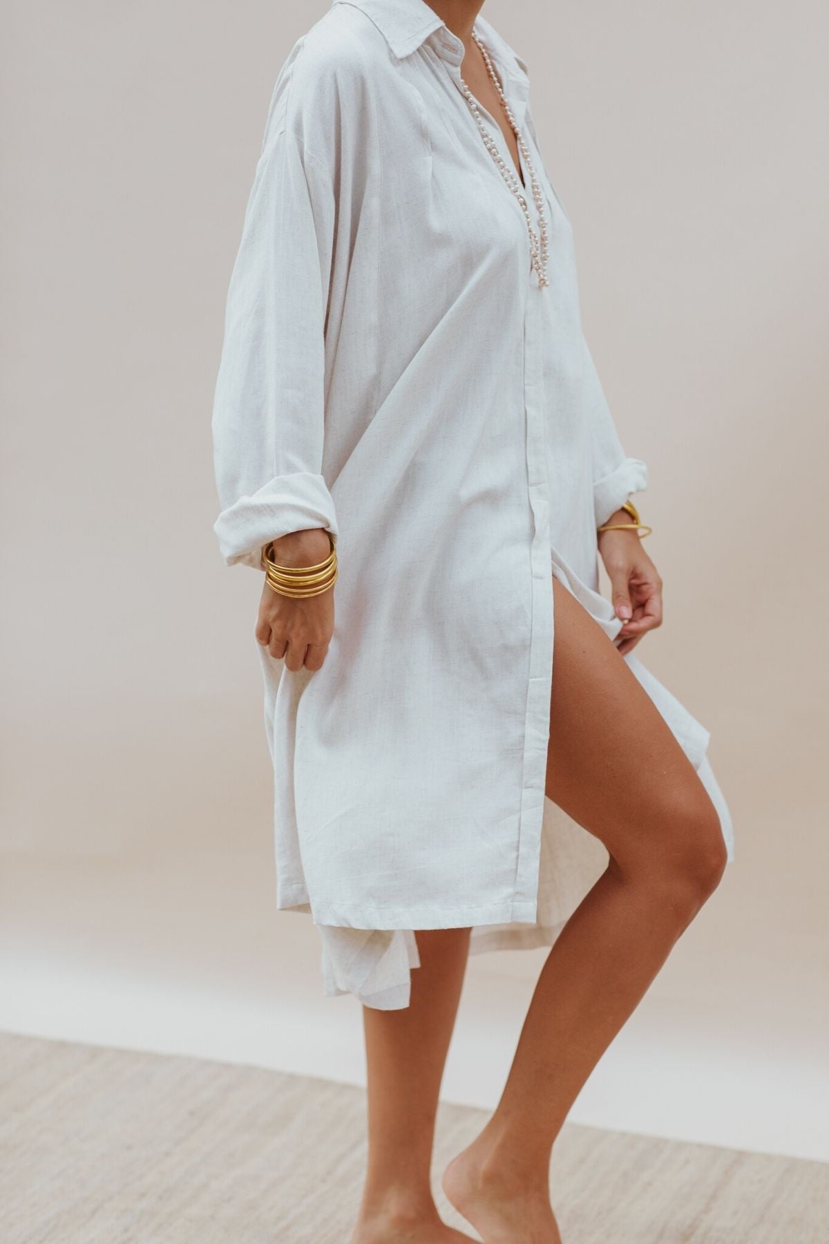 Kundalini Gown Short (Off White, Linen / Rayon Blend) (W)