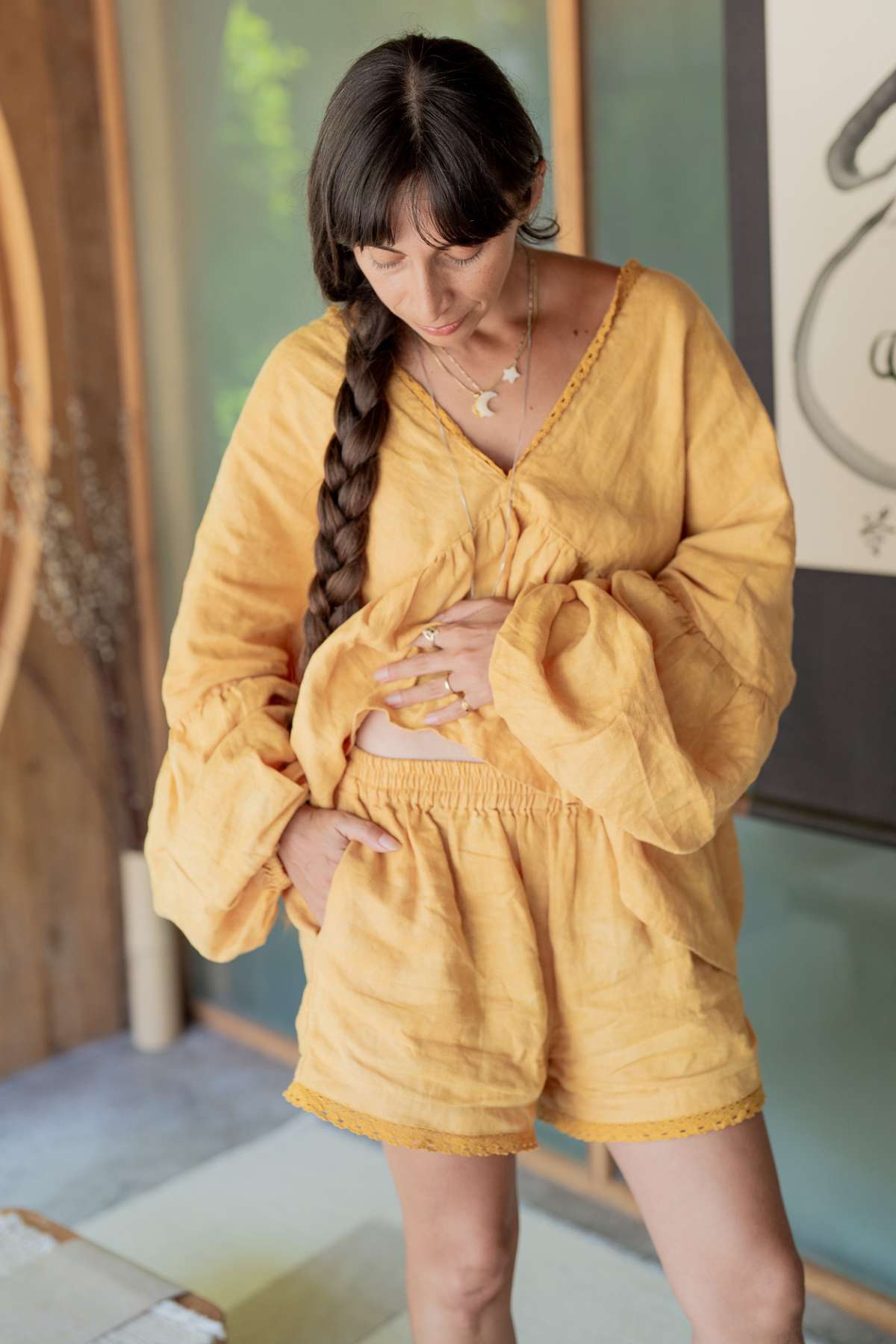Eva Linen Top Lace Edition