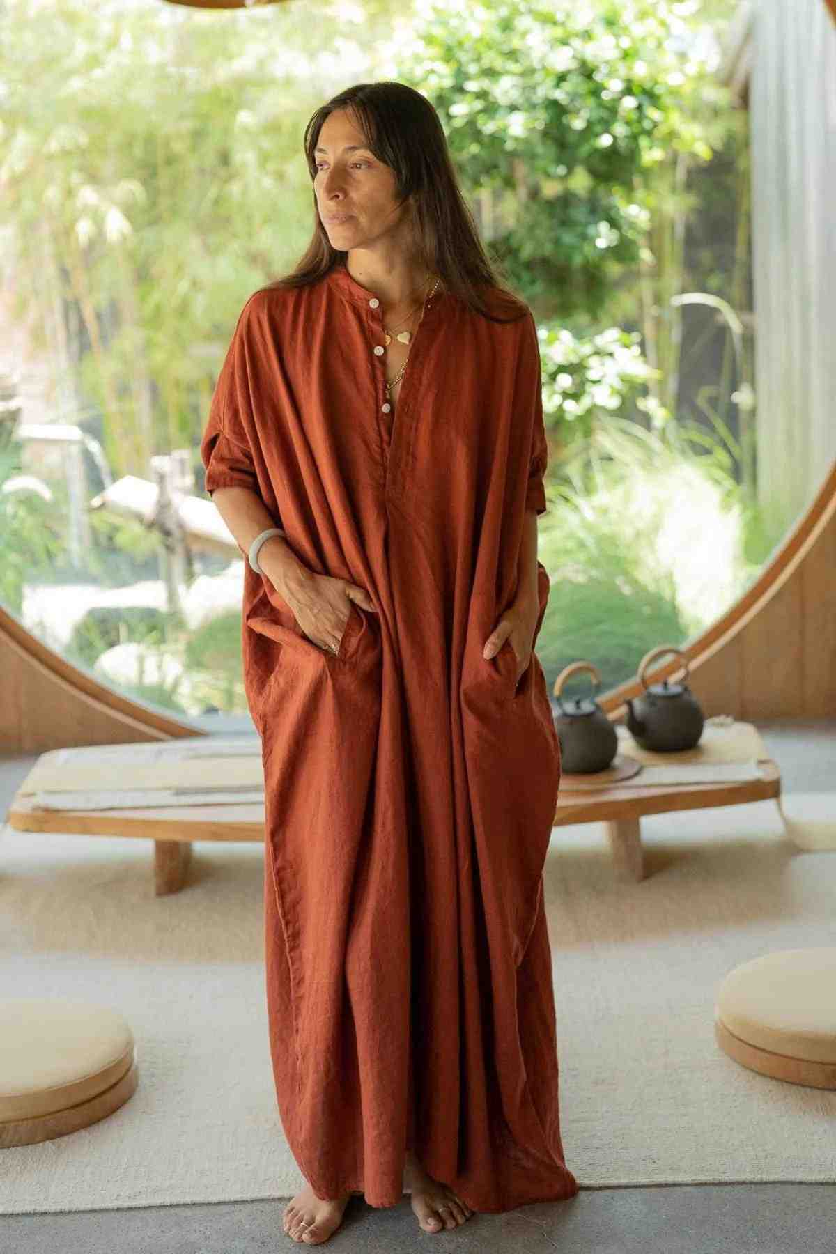 The La Majia Kaftan in stone washed linen, handmade in Bali by Myrah Penaloza, worn for a night of skywatching