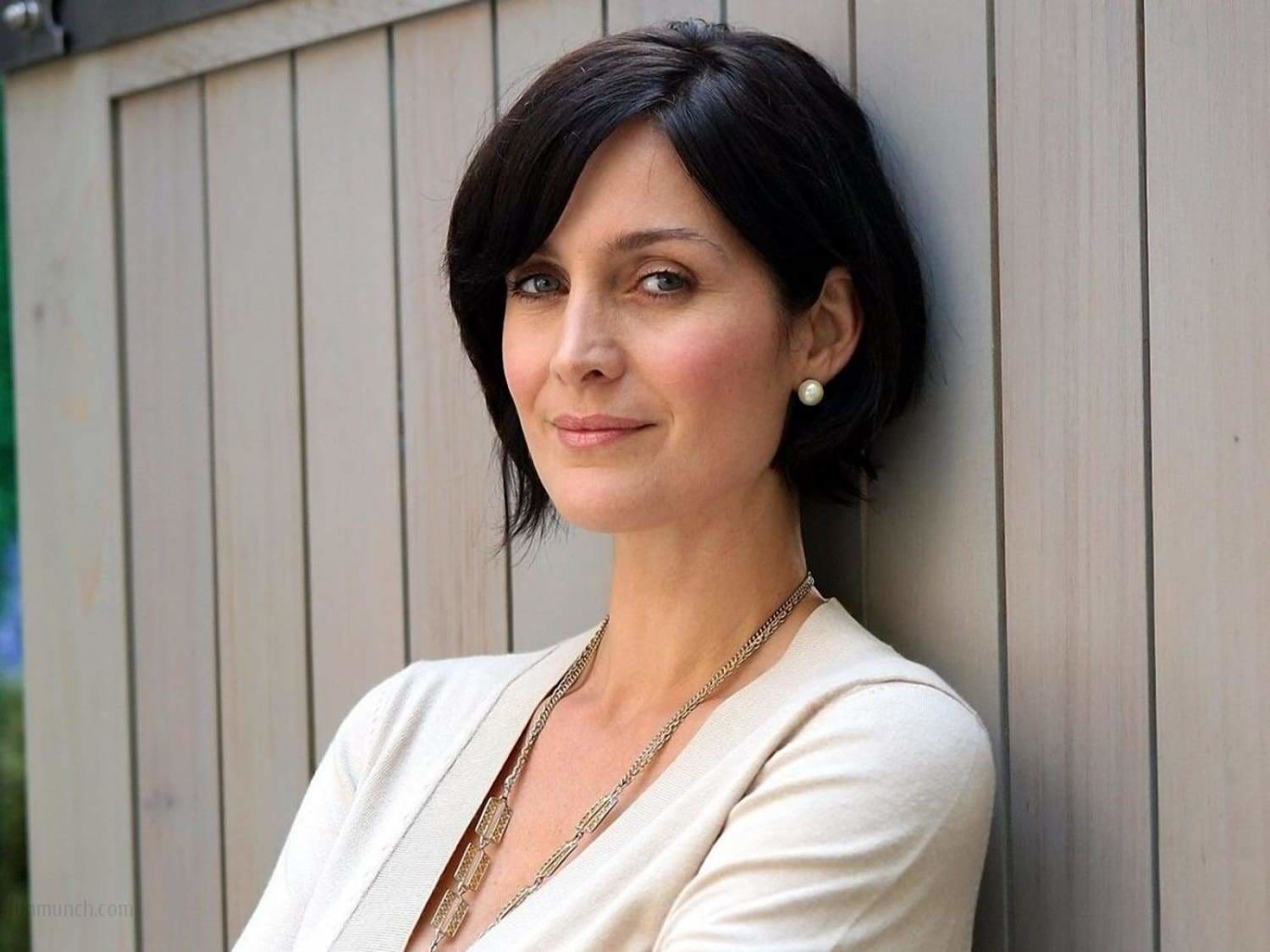 Create the life you Crave with Carrie-Anne Moss